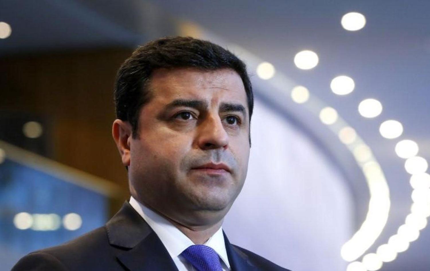 AK Parti'nin HDP ziyaretine bir yorum da ondan! Demirtaş'ın çıkışı muhalefetin hiç hoşuna gitmeyecek