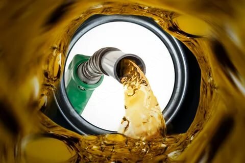 Akaryakıta çifte indirim! Miktarı duyan araç sahipleri istasyonlara akın edecek