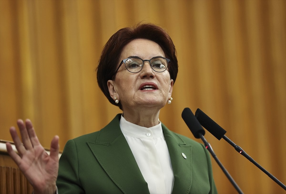 Akşener kalabalıktan yükselen sloganları karşılıksız bırakmadı: 