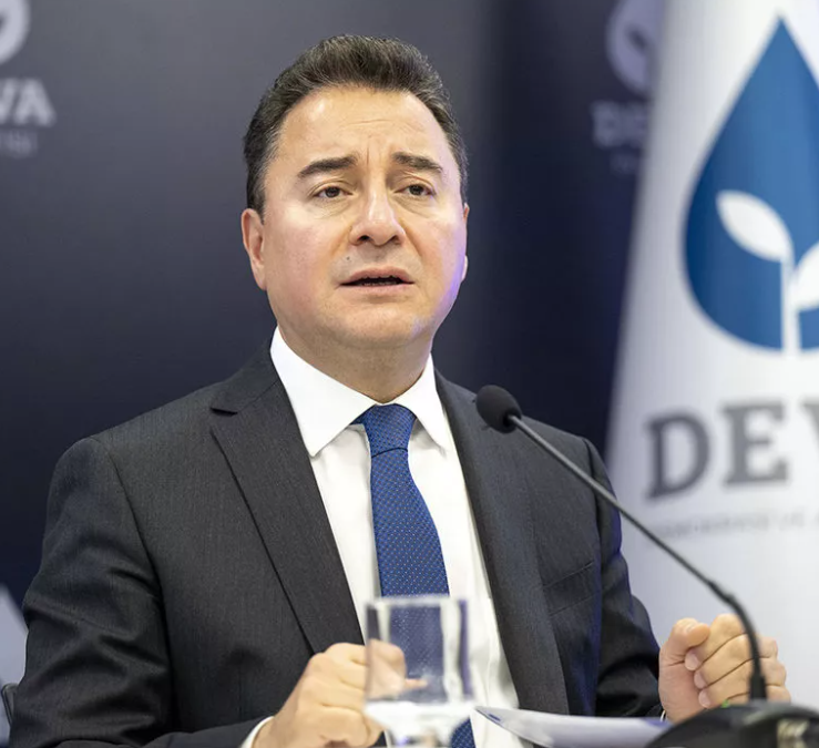 Ali Babacan’ın yaptığı açıklama ortalığı karıştırdı! İYİ Parti’den tepki…