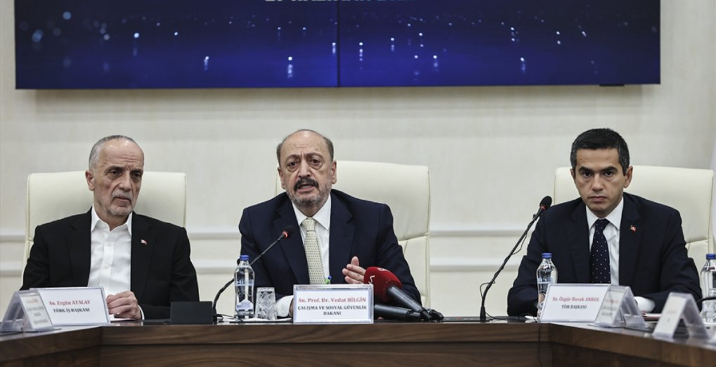 Asgari ücret toplantısı sona erdi! İşte taraflardan ilk açıklamalar