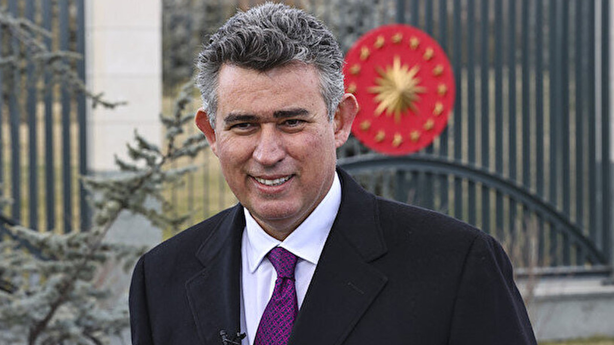 Büyükelçi Metin Feyzioğlu yorumu: Ulufe dağıtılıyor