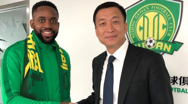 Cedric Bakambu 75 milyon Euro'ya Çin'de