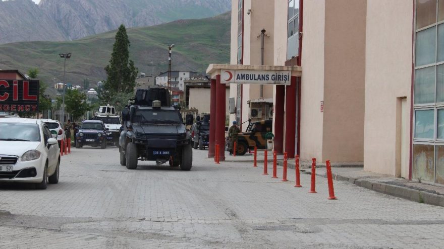 Çukurca'da Hain Saldırı: 1 Asker Şehit, 4 Asker Yaralı