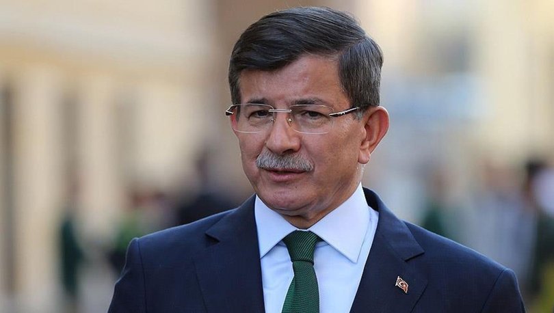 Davutoğlu 'ilk kez açıklıyorum' diyerek AK Parti'nin teklifini duyurdu