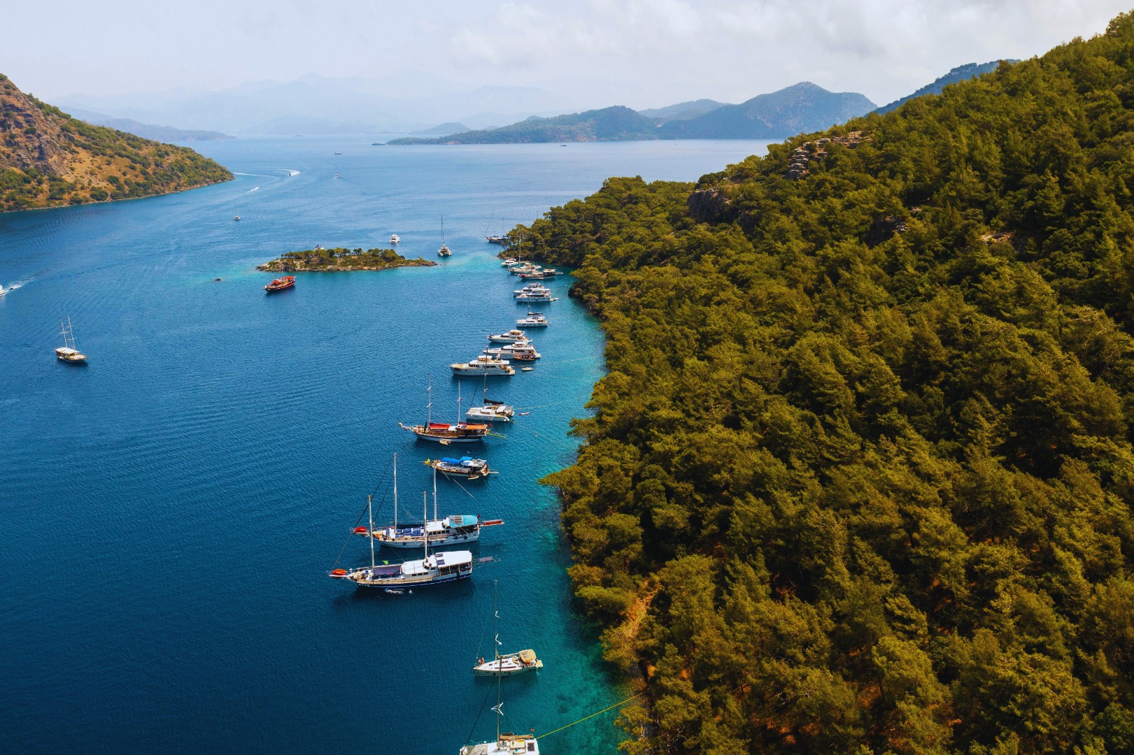 Denizde Lüksün Yeni Adı: Look Yachting ile Mavi Yolculuğa Çıkın