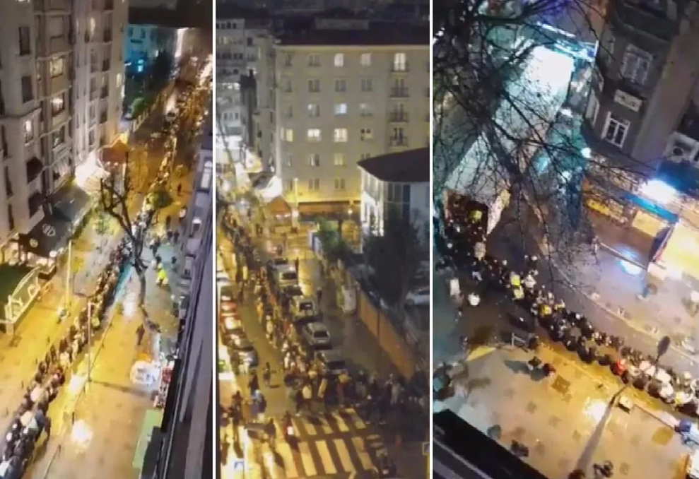 Görüntüler İstanbul'dan! Deprem bölgesi için yüzlerce metrelik insan sosyal medyada gündem oldu