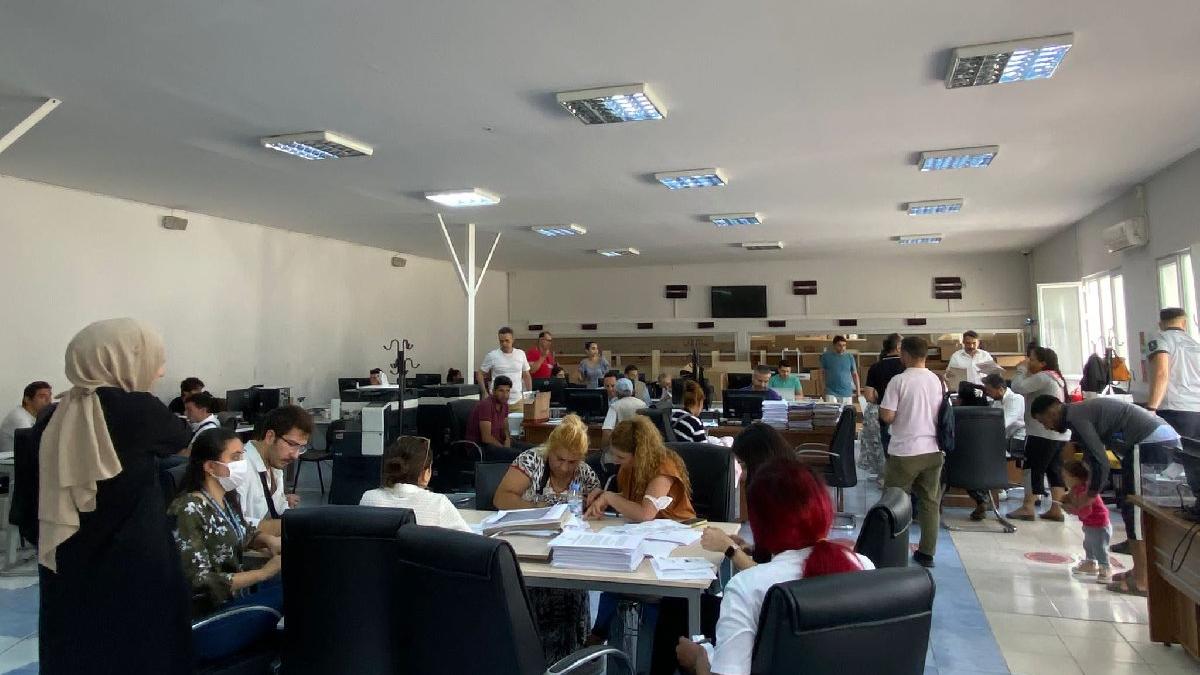 İBB, sel mağdurlarına yardıma başladı