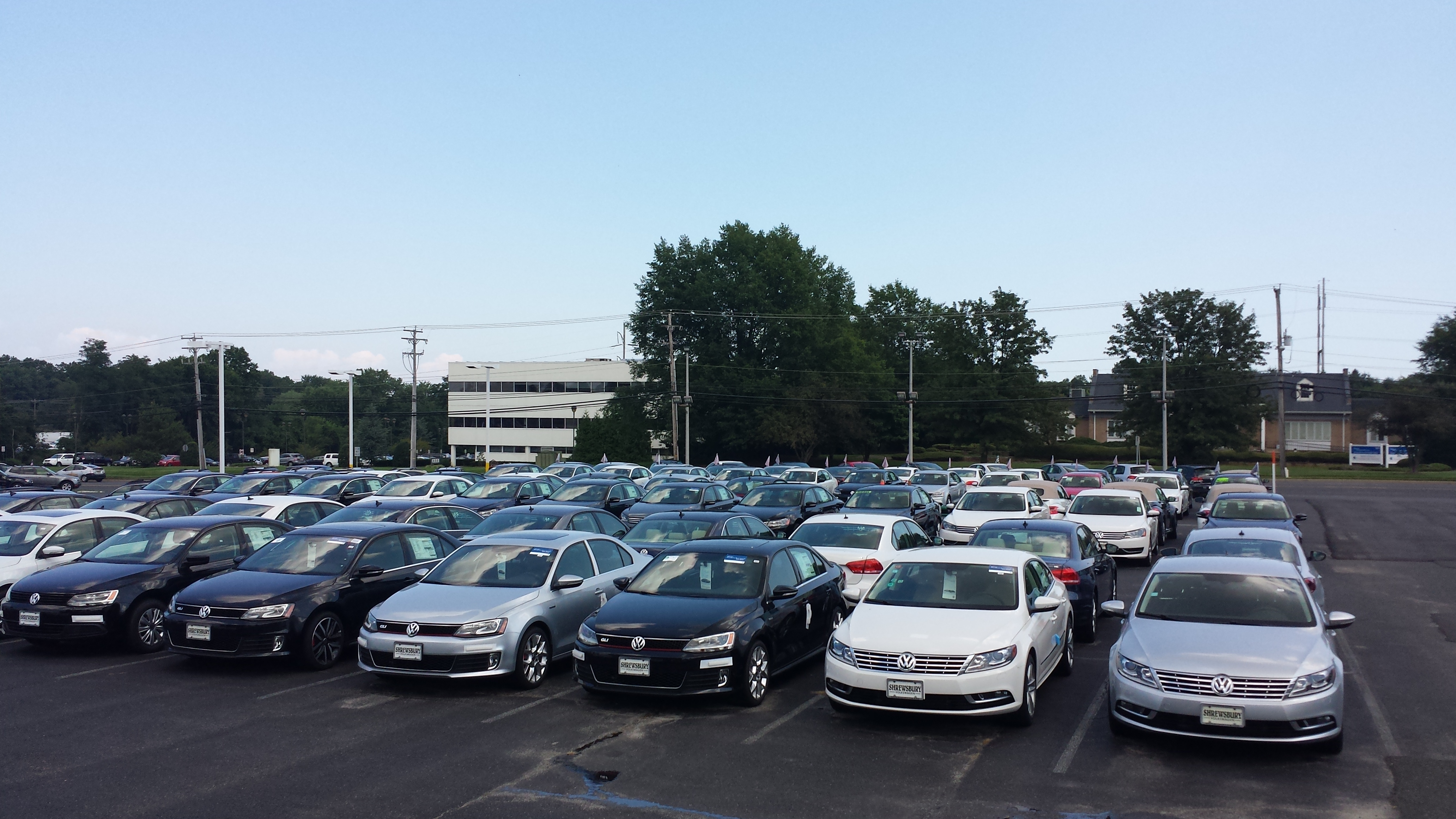 İkinci el araç alım satımında kurala uymayan 100 bin kişi tespit edildi!