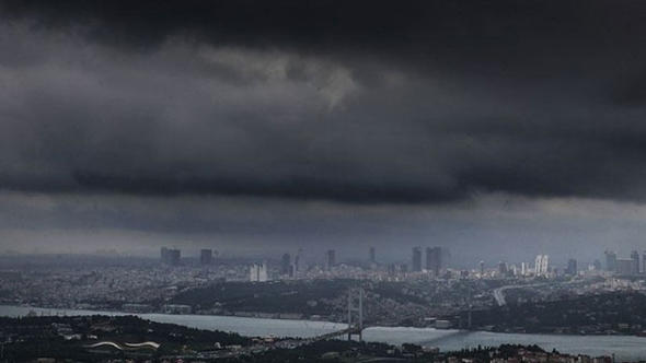 İstanbul İçin Uyarı! Ceviz Büyüklüğünde Dolu Yağışı