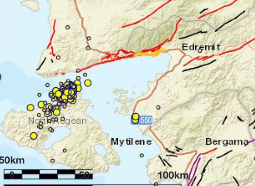 Uzman isimden korkutan deprem uyarısı: Tsunami tehlikesinin yaşanabileceği yer...